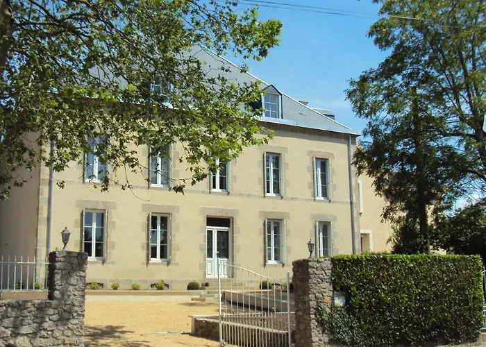 Hôtel Jacuzzi: Maison Marie Barrault
