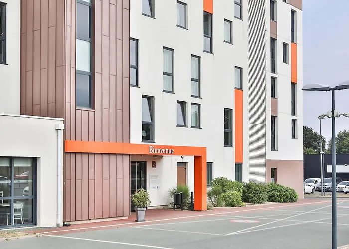 Hôtel bon marché: B&B HOTEL Les Herbiers